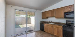 7025 E WILSHIRE Drive Gallery 8