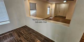 3/2 & a Loft, AC off of River Road near Oracle Road Gallery 13
