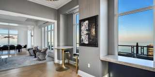 451 E Grand Avenue Gallery 7