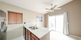 102 W Concorda Drive Gallery 8