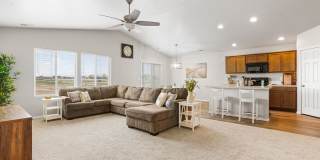 3bd/2Ba Beautiful Home in Caldwell Gallery 1