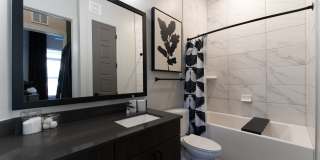AYLA Stonebriar Apartments Gallery 10