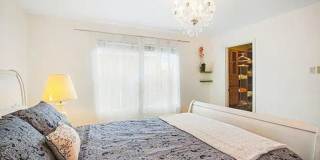 Spacious Amazing 6 bed in Fairwood! Gallery 22
