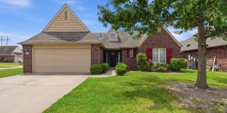 3 Bed | 2 Bath | Jenks | Available Now Gallery 1