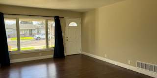Midtown Stockton, Three Bed, One Bath, One Car Garage. Gallery 7