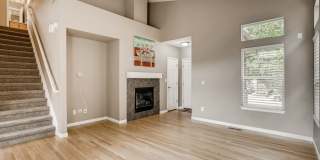 Gorgeous light and bright home in desirable Hearth neighborhood Gallery 12