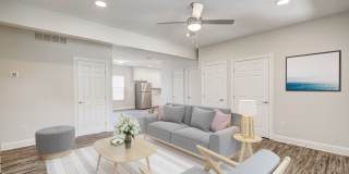 The Hamptons Gallery 15