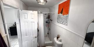 195 NW 135th St Gallery 5