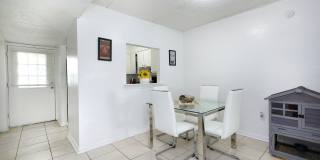 Royal Estates Gallery 20