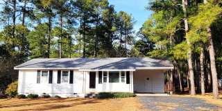 735 W Philadelphia Avenue Gallery 1