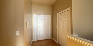 322 N. 50th Avenue Place Gallery 3