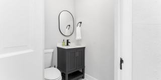 Fully Furnished Mid-Term Rental with Utilities Included!! Gallery 33