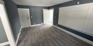 15005 Lucknow Avenue - Upstairs Gallery 1