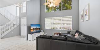 21221 NE 3rd Ct Gallery 9