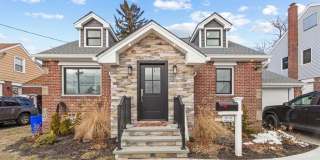 17-11 Berdan Avenue Gallery 1