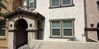Beautiful newer townhome for rent in Tempe Beautiful newer townhome for rent in Tempe Gallery 1