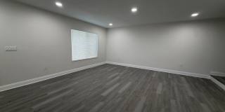 3 BEDROOM 2.5 BATHROOM in Waterside Community!! Gallery 3