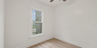 76 N Merrimac Street Gallery 12