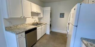 Highland Oaks Gallery 24