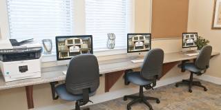 Belle at Bay Colony 55+ Apartments Gallery 13