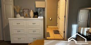 811 South Kedzie Ave. Gallery 9