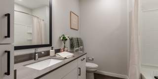 Ladora Modern Apartments Gallery 8