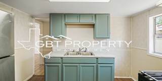 Fully Renovated 4 bedrooms 2 bathrooms! Gallery 9
