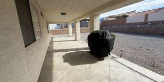 Spacious 3-Bed Home on Large Corner Lot with Boat-Deep Garage & Views Gallery 27
