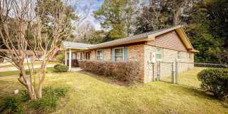 1107 Le Badine Court Gallery 72