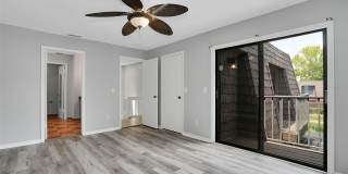 15217 W POND WOODS Drive Gallery 23