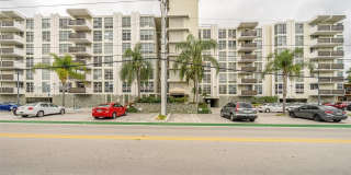 9800 W Bay Harbor Dr Gallery 1