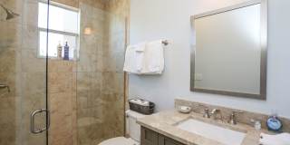 ***STUNNING POOL HOME***4BEDS / 4BATHS***GOLDEN SHORES***FURNISHED SEASONAL RENTAL*** Gallery 26