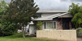 2 story updated townhouse In Rosemont 2/1 Gallery 23