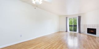 Traditional Townhome with Garage! Traditional Townhome with Garage! Gallery 1