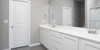Available mid-July - Adorable 3 Bed 2.5 Ba In Great Location! First Floor Master! Gallery 14
