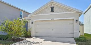 16942 Trite Bend St Gallery 1