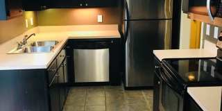 GreenHills Condo! Gallery 19