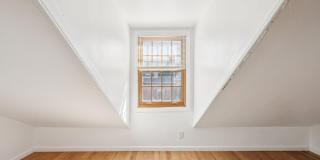 1223 SPRUCE Street Gallery 35