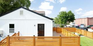 1405 Holt Street Gallery 3
