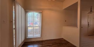 406 Diana Lane Gallery 2