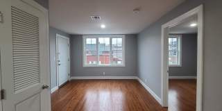 100 GRIFFITH ST Gallery 1