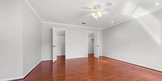222 APPLE BLOSSOM Court Gallery 21