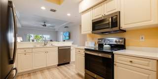 1799 Four Mile Cove Parkway unit: 913 Gallery 9