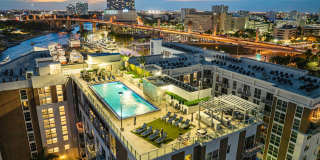 Riverhouse at 11th Apartments Riverhouse at 11th Apartments Gallery 32