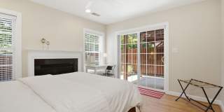 3826 ELMWOOD TOWNE Way Gallery 24