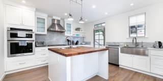 1761 N Orange Grove Ave Gallery 11