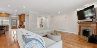 2181 2nd Street Gallery 4