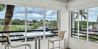 827 Oak Harbour Drive Gallery 2