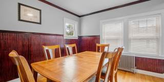 989 Union Street Gallery 18