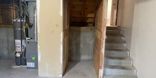 4 Bedroom 1.5 Bath Twin-Home Gallery 31